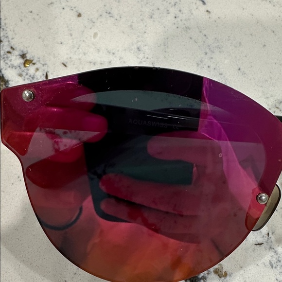 AQS Sunglasses with Pink/Fuchsia Lenses - Picture 3 of 5